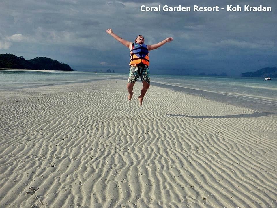 Coral Garden Resort Koh Kradan Exterior photo